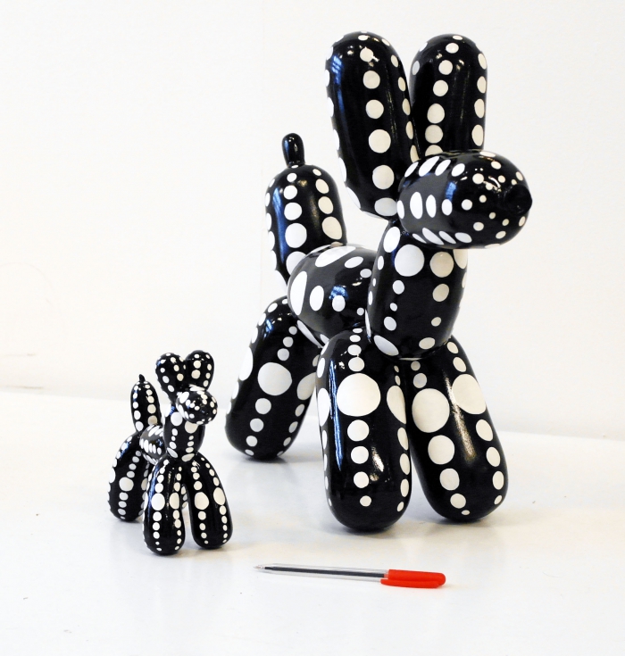 Balloon Dog Black and White Dots Large
