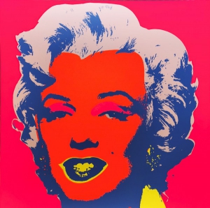 marilyn-hot-pink