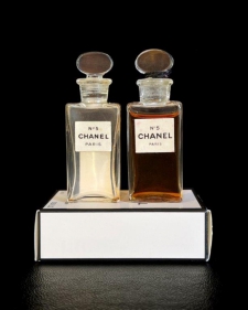Chanel Art Collection 39 *