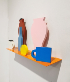 Brown vase, pink vase, blue bottle, white cup, blue cup, orange