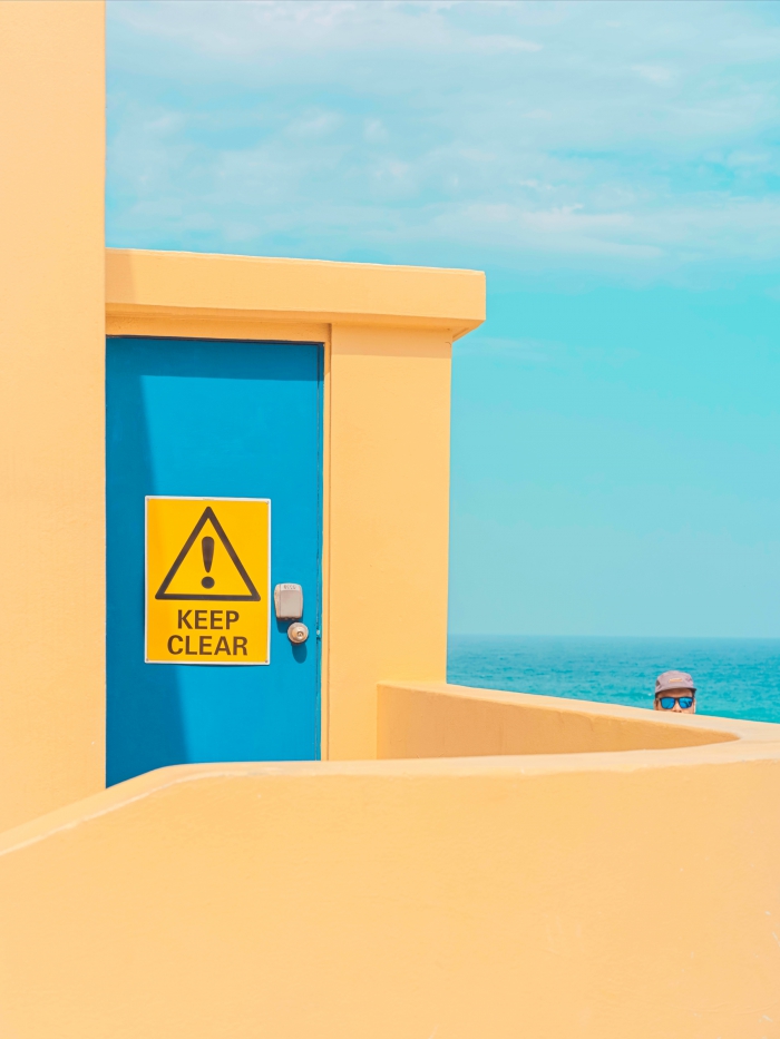 Keep Clear 1/3