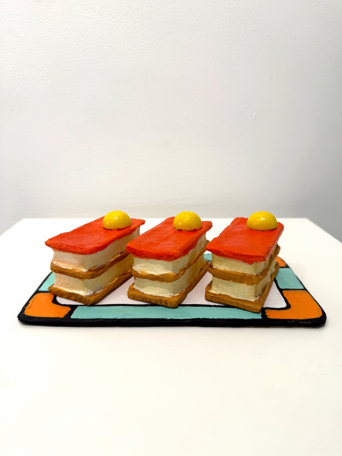 Tompouce oranje - met gele bolletjes #1