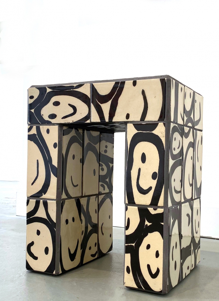 Happy Stool