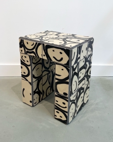 Happy Stool