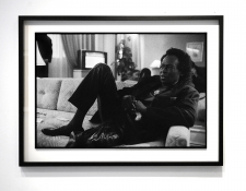 miles-davis-on-sofa-paris-1989